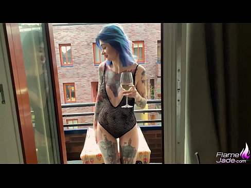 ❤️ Τρομερό κορίτσι ρουφάει και γαμάει παθιασμένα στους ανοιχτούς ουρανούς ❤  στο el.mycomicsxxx.ru ️